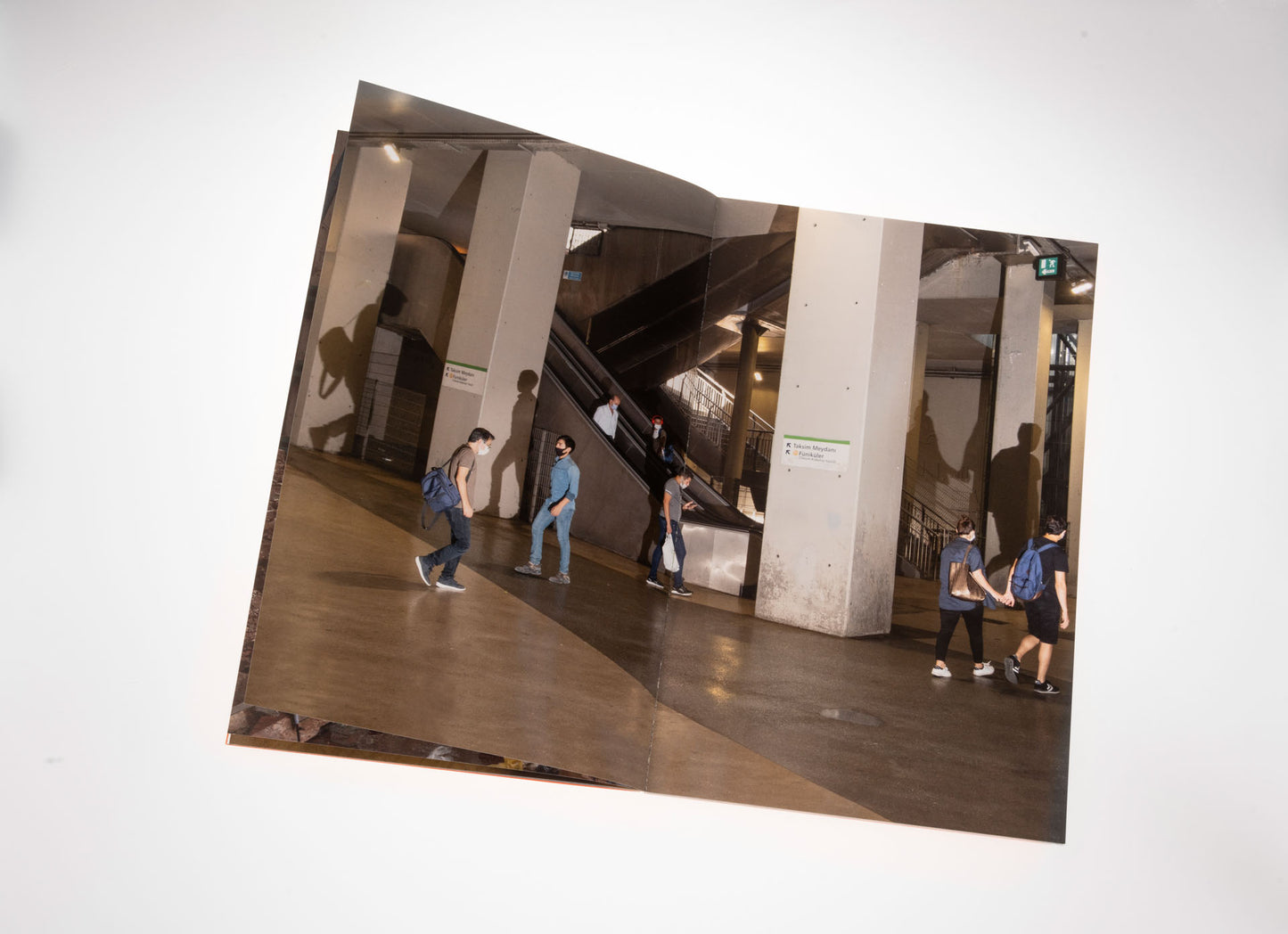 Tefrika İstanbul 001 - Dolana Dolaşa